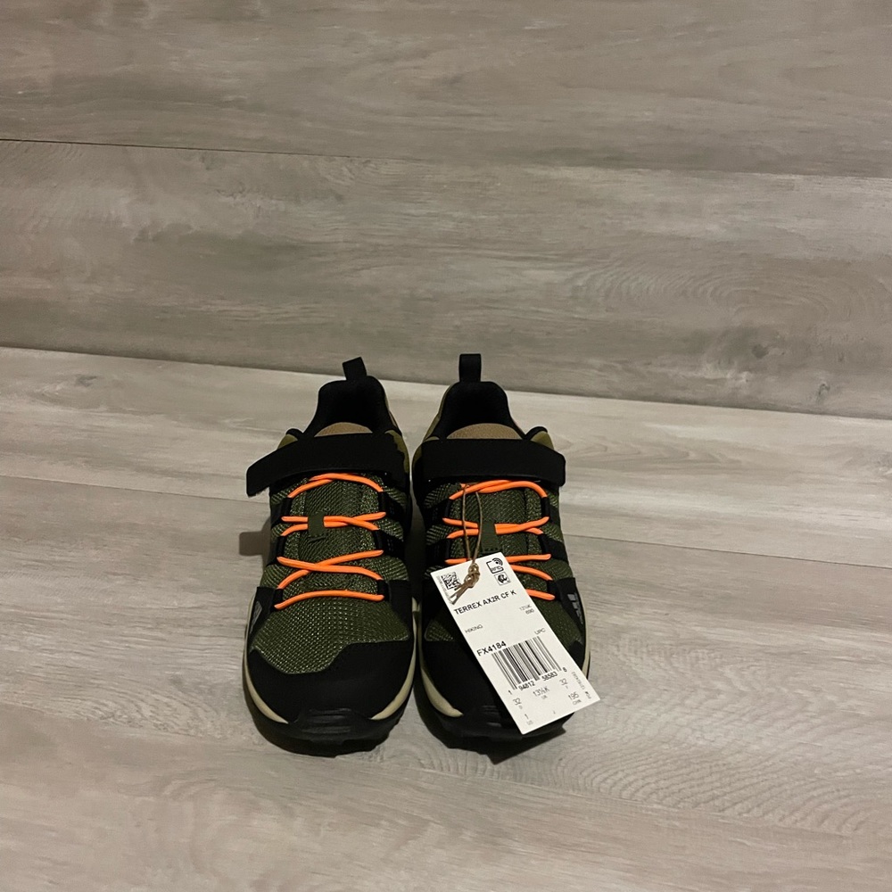 Adidas Unisex- Child Terrence Ax2r Cloudfoam Hiking Sneakers - Picture 2 of 5